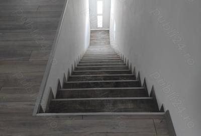 Spațiu comercial, de 390 mp, în Central - 8