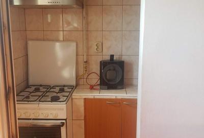 Apartament cu 2 camere decomandat în Steaua - 3