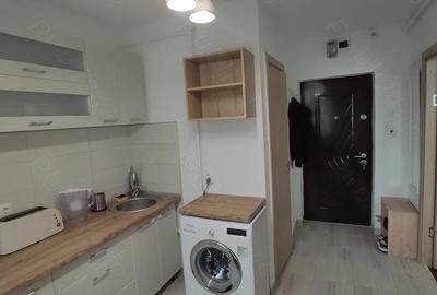 Garsonieră decomandată în Central - 2