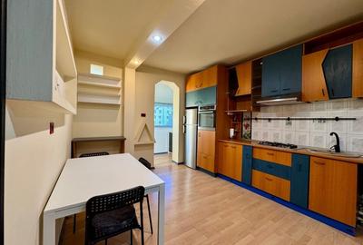 Apartament cu 2 camere, mobilat în Circumvalațiunii - 1