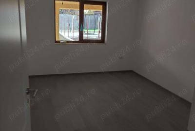 Casă cu 5 camere în Dumbrăvița - 4