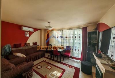 Vanzare apartament 3 camere zona  Lujerului