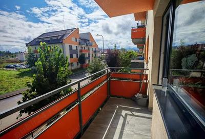 Apartament cu 3 camere decomandat în Rulmentul - 8