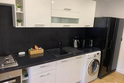 Apartament cu 3 camere semidecomandat în Central - 6