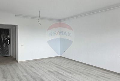 Apartament cu 2 camere semidecomandat în Sânpetru - 3