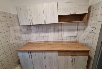 Casă cu 11 camere cu Teren 700 Mp în Bucovina - 7