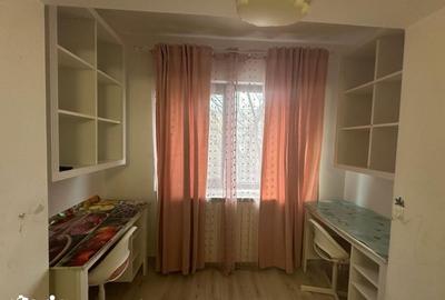 Apartament cu 3 camere, mobilat în Sud - 4