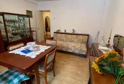 Apartament cu 2 camere decomandat în Central - 3