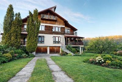 Proprietate rustica la 1 km de Castelul Bran:Doua unitati duplex, arhitectura tr - 1