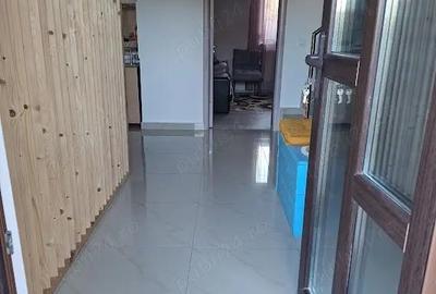 Casă cu 5 camere cu Teren 136 Mp în Central - 9