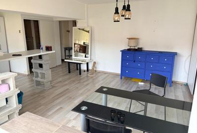 Apartament cu 3 camere, mobilat în Tineretului