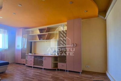 Apartament cu 3 camere decomandat, mobilat în Miorița - 12