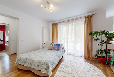 Apartament cu 2 camere decomandat în Tractorul - 2