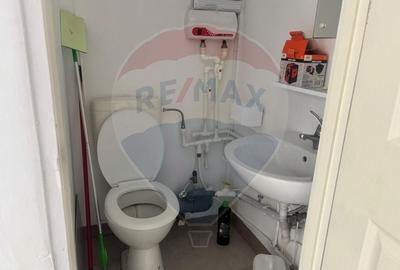 Spațiu comercial, de 59 mp, în Central - 6