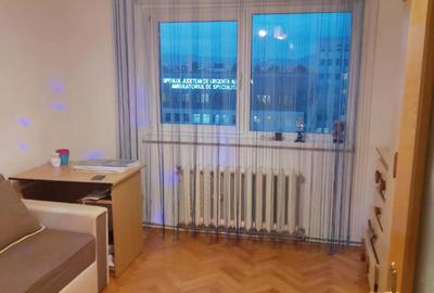 Inchiriez apartament Alba Iulia Transilvaniei bl 3EFG ap 97 etaj 5 - 1