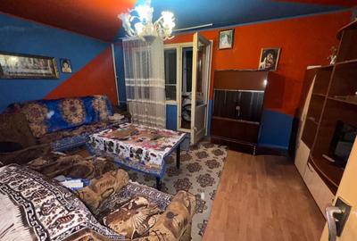 Apartament cu 4 camere decomandat, mobilat în Berceni - 1
