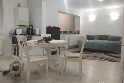 Apartament cu 4 camere semidecomandat în Gojdu - 3