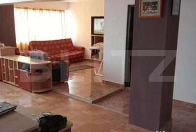 Apartament cu 4 camere decomandat în Micro 17 - 3