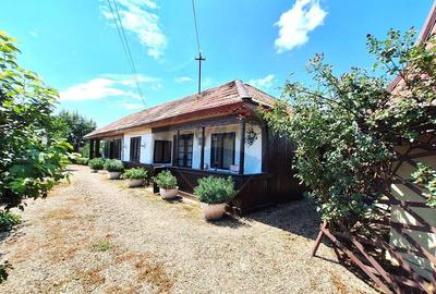 Casa cu teren de vanzare Casa cu teren de vanzare - 1