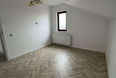 Apartament cu 3 camere decomandat în Central - 7