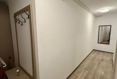Apartament cu 2 camere decomandat, mobilat în Tractorul - 7