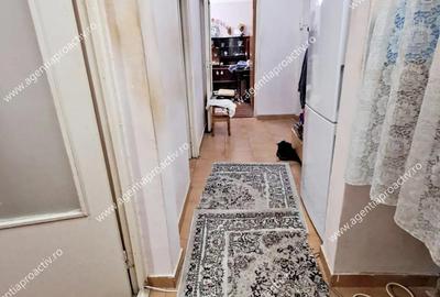 Apartament cu 2 camere decomandat în Micro 21 - 5