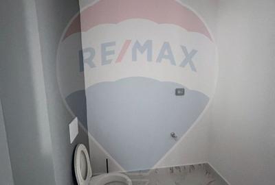 Apartament cu 3 camere decomandat în Central - 4