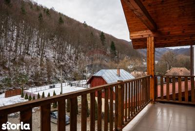 Casă cu Teren 3300 Mp în Iara - 17