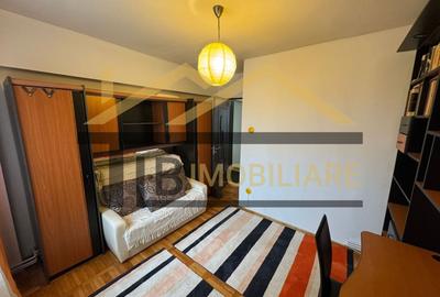 Apartament cu 3 camere decomandat în Diamant - 7
