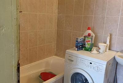 Casă cu 3 camere cu Teren 60 Mp în Central - 10