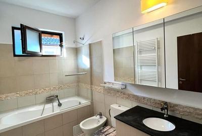 Casă cu 4 camere cu Canalizare în Balotești - 12