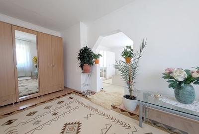 Casă individuală cu 4 camere cu Canalizare în Nufărul - 2