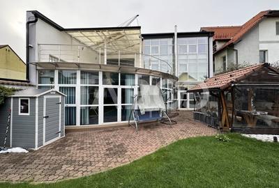 Casa tip californian cu crama piscina sauna garaj teren liber 250 mp - 30