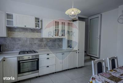 Casă cu 3 camere cu Teren 160 Mp în Central - 17