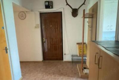 Apartament cu 4 camere decomandat, 90 mp, zona Titulescu - 8