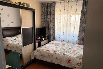 Apartament cu 3 camere decomandat în Craiovei - 2