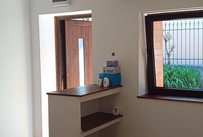 Casă cu 4 camere în Central - 7