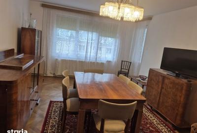 Apartament cu 3 camere decomandat în Astra - 4