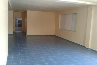 De inchiriat Hala ?i Birouri - 4