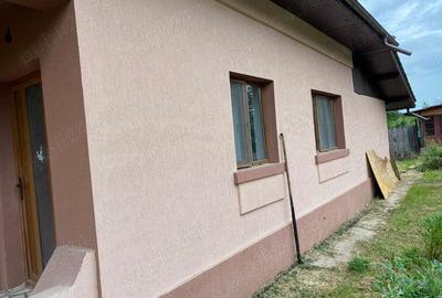 Vind casa , curte , anexe - 3