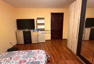 Casă cu 4 camere cu Teren 8807 Mp în Girov - 2