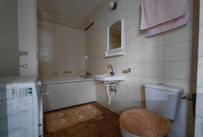 Apartament 2 cam decomandate Str.Florilor Floresti - 10