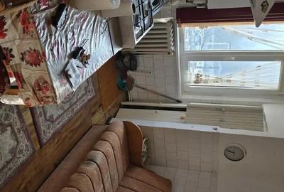 Apartament cu 2 camere decomandat în Precista