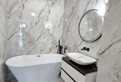 Apartament cu 2 camere , ultrafinisat, Park Lake, etaj 4 - 8