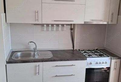 Garsonieră decomandată în Badea Cârțan