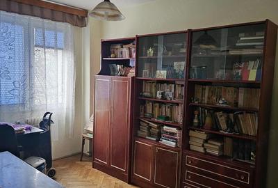 Apartament cu 3 camere semidecomandat în 1 Mai - 4
