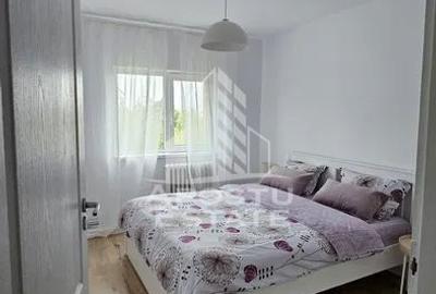 Apartament cu 3 camere în Soarelui