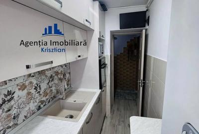 Apartament cu 2 camere de vanzare - Zona 14 Mai - 5
