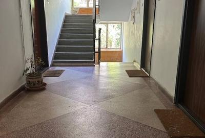 Apartament luminos cu 4 camere,  parcare/ boxa -  Av. Popisteanu - 8