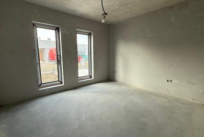 Duplex cu 4 camere cu Canalizare în Moșnița Nouă - 6